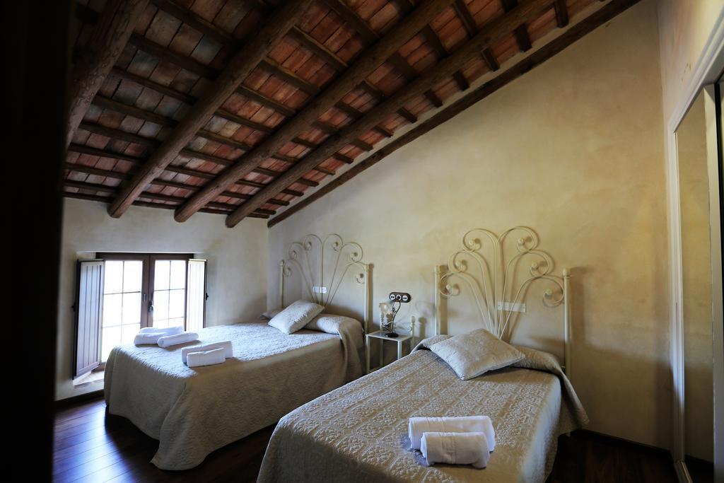 Villa Escutia Казалла де ла Сиерра Экстерьер фото