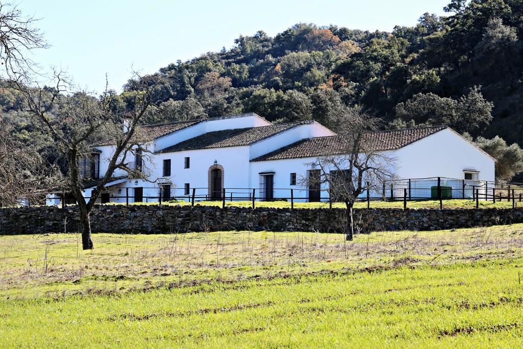 Villa Escutia Казалла де ла Сиерра Экстерьер фото