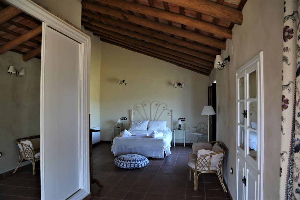 Villa Escutia Казалла де ла Сиерра Экстерьер фото